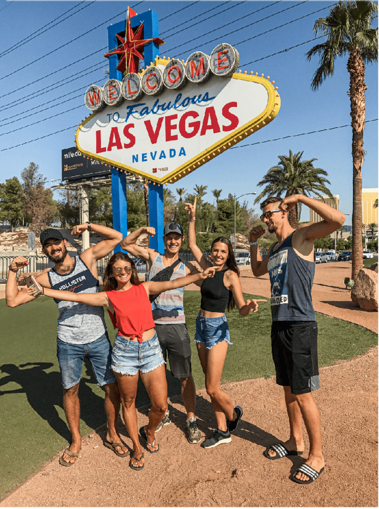 Skupina Čechů zahájila svůj road trip ve slavném Las Vegas.